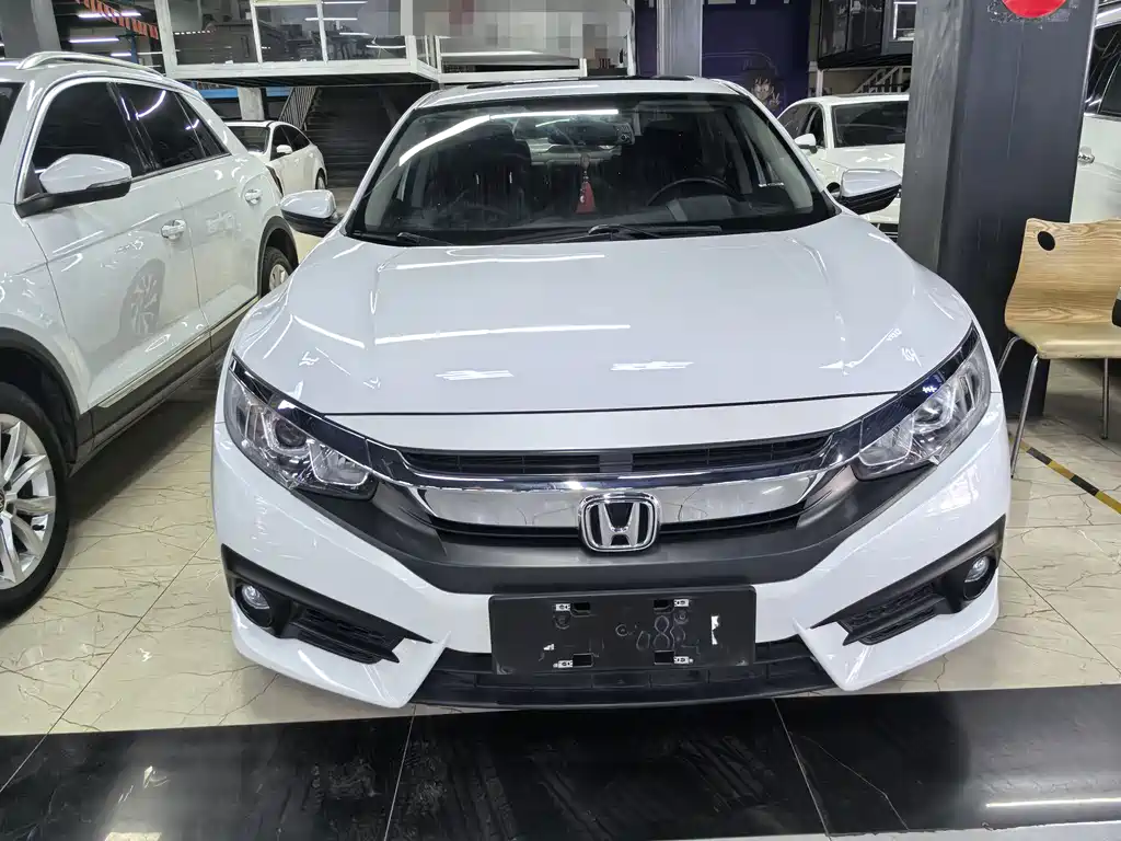Honda Civic 2019 — фото 2
