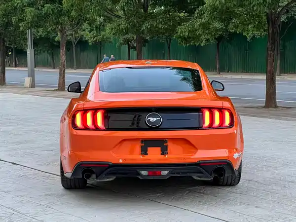 Ford Mustang 2021