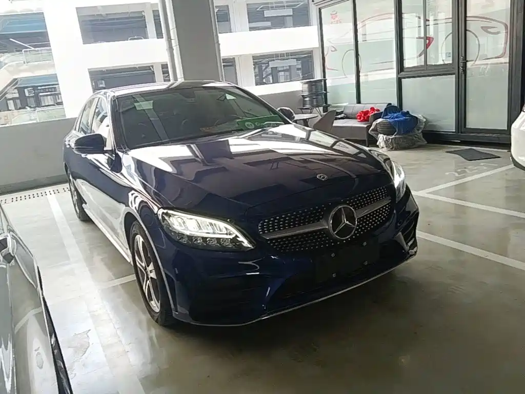 Mercedes-Benz C-Class 2021