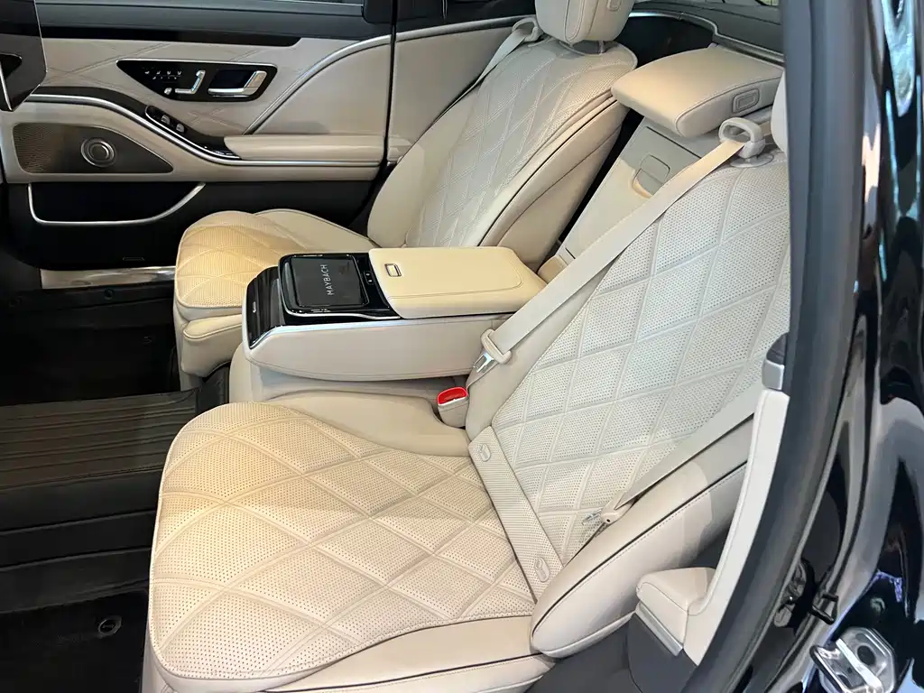 Mercedes-Benz Maybach S-Class 2025 — фото 16