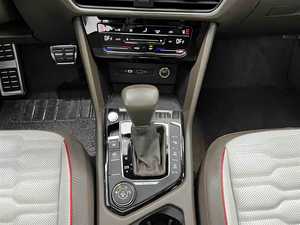 Volkswagen Tiguan L 2021