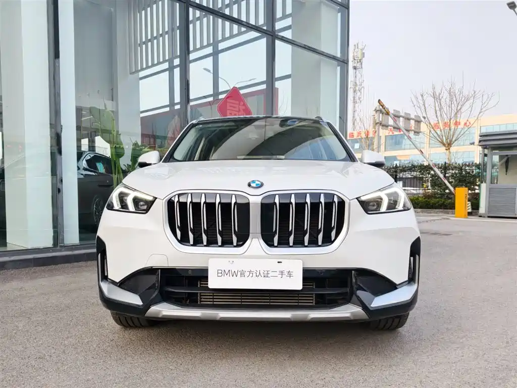 BMW X1 2025 — фото 3