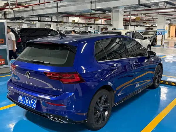 Volkswagen Golf 2022