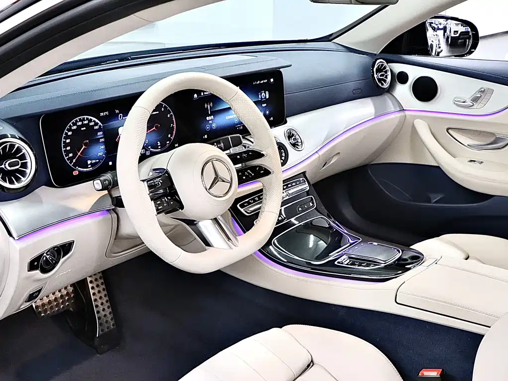 Mercedes-Benz E-Class 2023 — фото 11