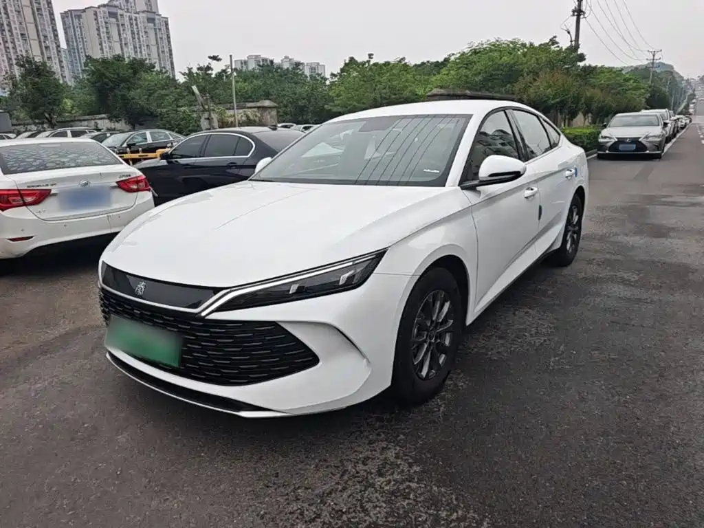 BYD Qin L 2025 — фото 2