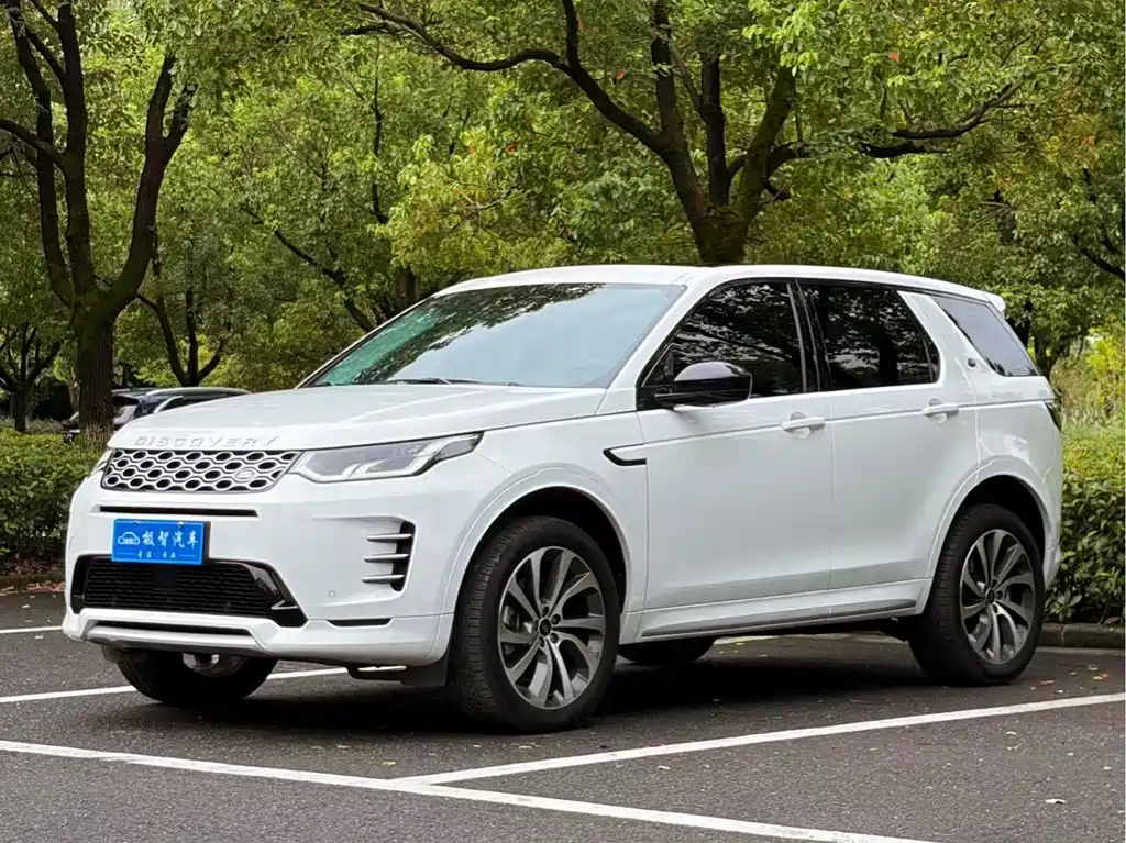 Land Rover Discovery Sport 2024 — фото 1