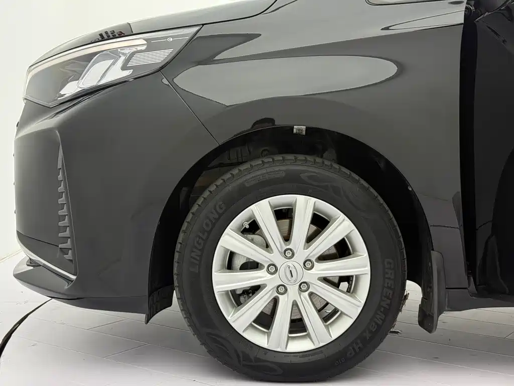 GAC Motor Trumpchi M6 2023 — фото 25