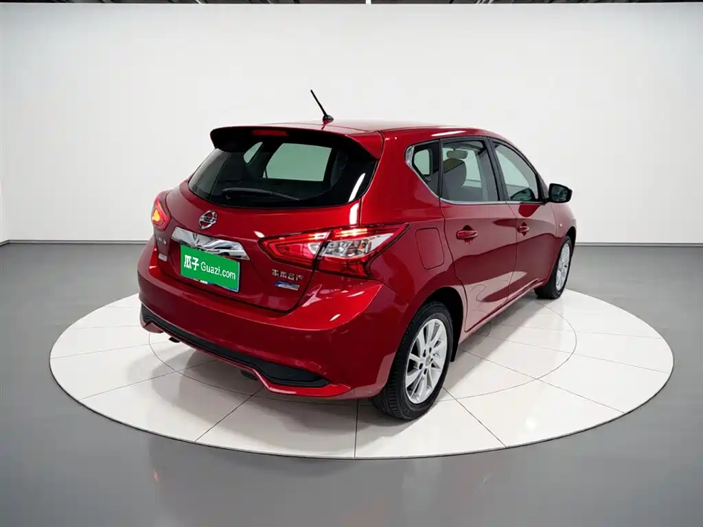 Nissan Tiida 2019 — фото 5
