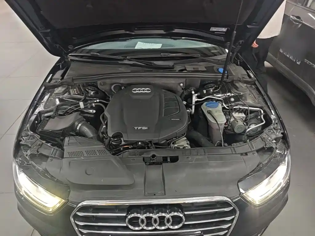 Audi A4L 2016 — фото 20