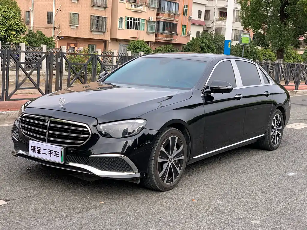 Mercedes-Benz E-Class New Energy 2022 — фото 1