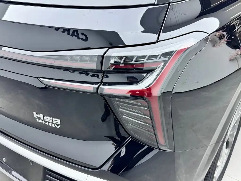 Hongqi HS3 PHEV 2025 — фото 28