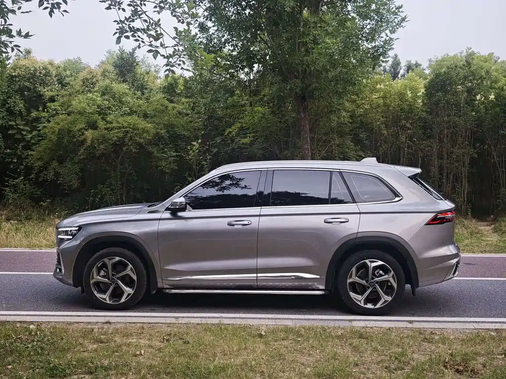 Geely Xingyue L 2024