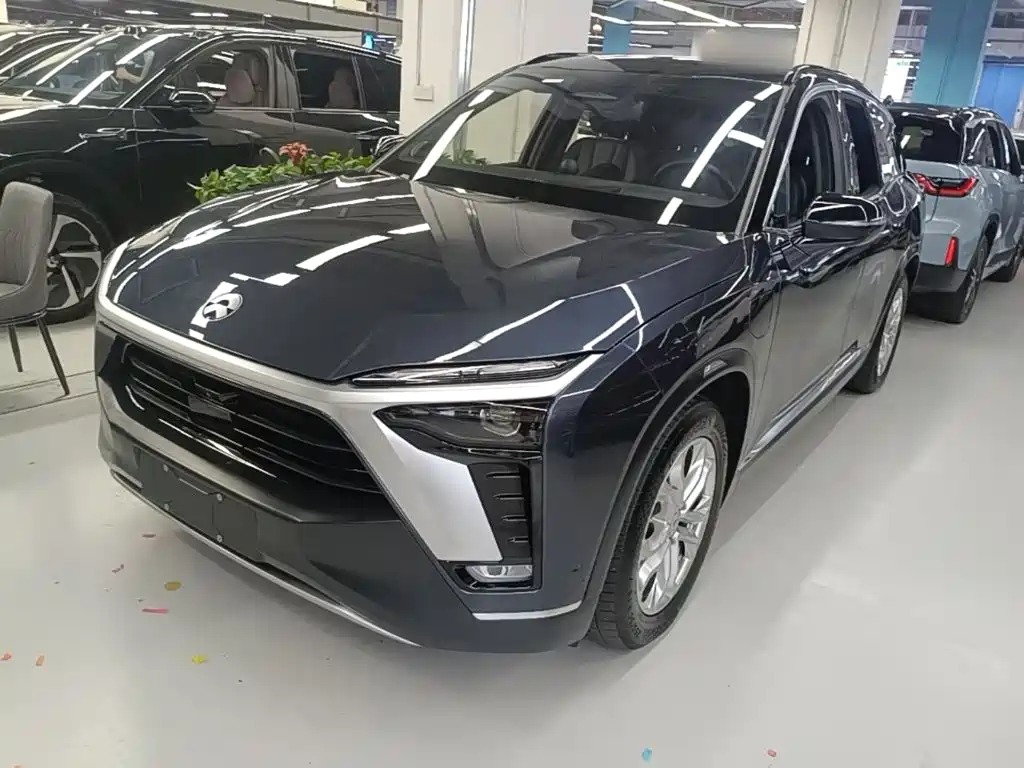 NIO ES8 2022