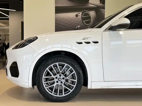 Maserati Grecalegrecale 2022