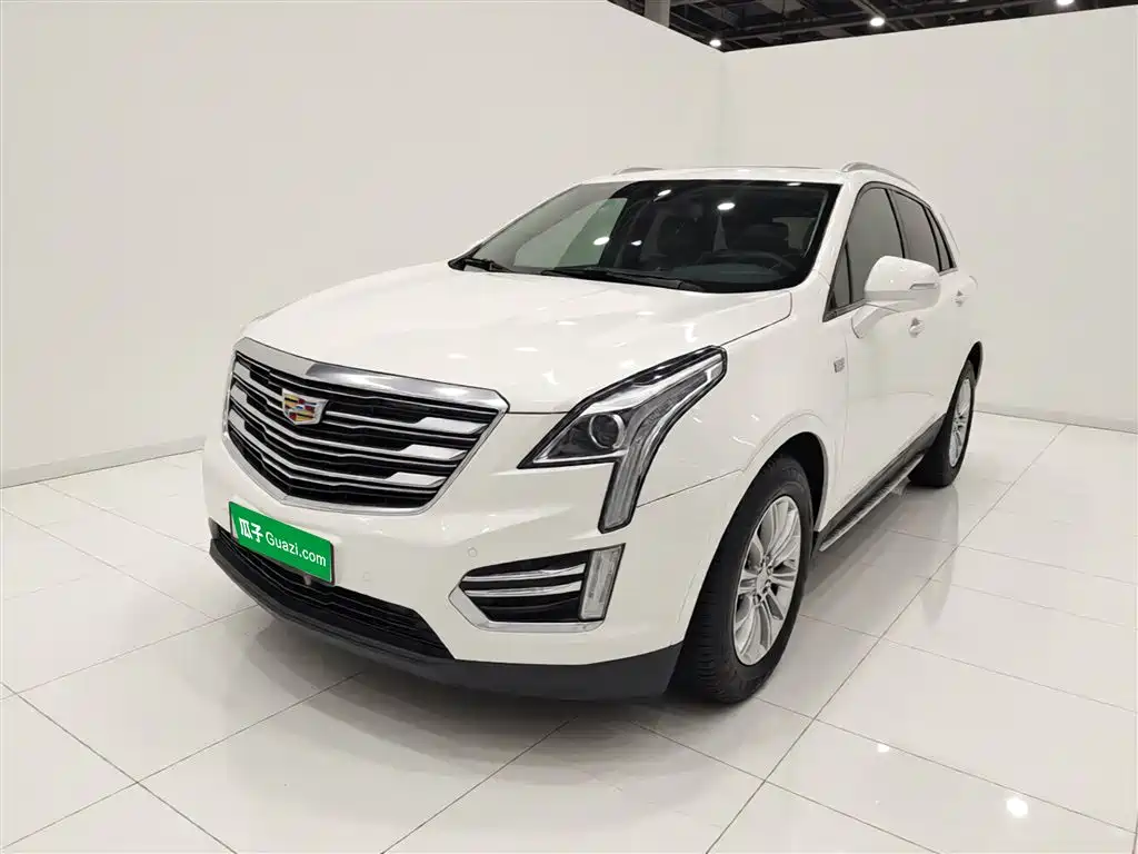 Cadillac XT5 2017 — фото 2