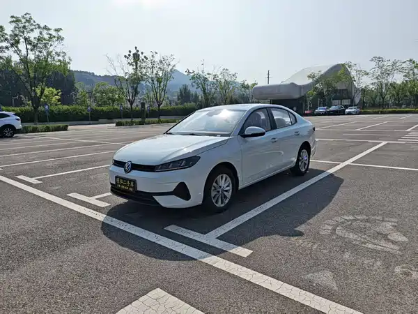 Volkswagen Sagitar 2026