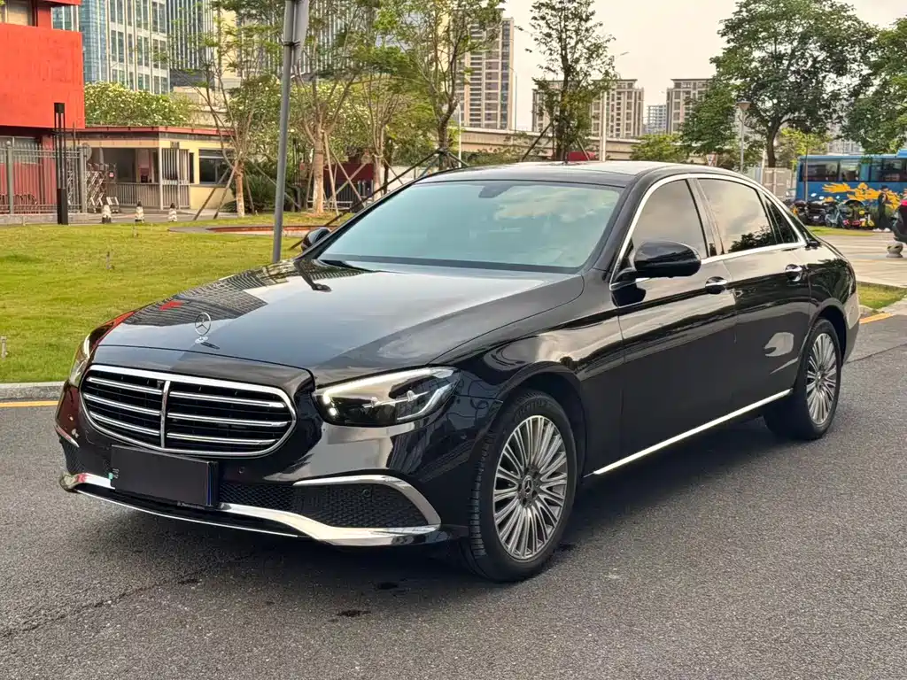 Mercedes-Benz E-Class 2021 — фото 1