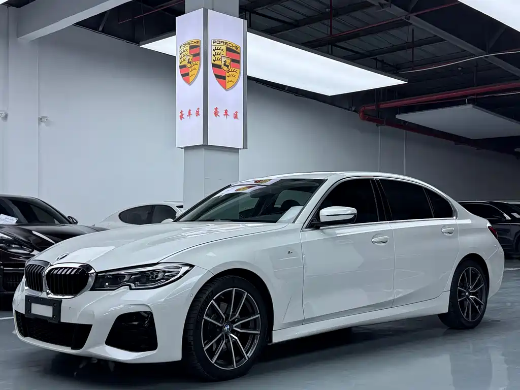 BMW 3 Series 2020 — фото 1