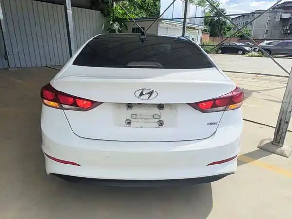Hyundai Celesta 2016