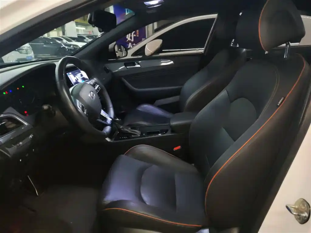 Hyundai Sonata 2016 — фото 15