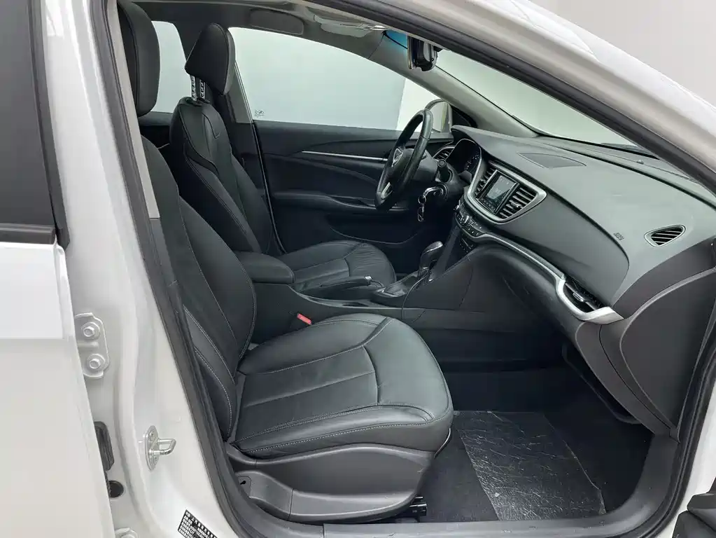Buick Excelle 2019 — фото 15