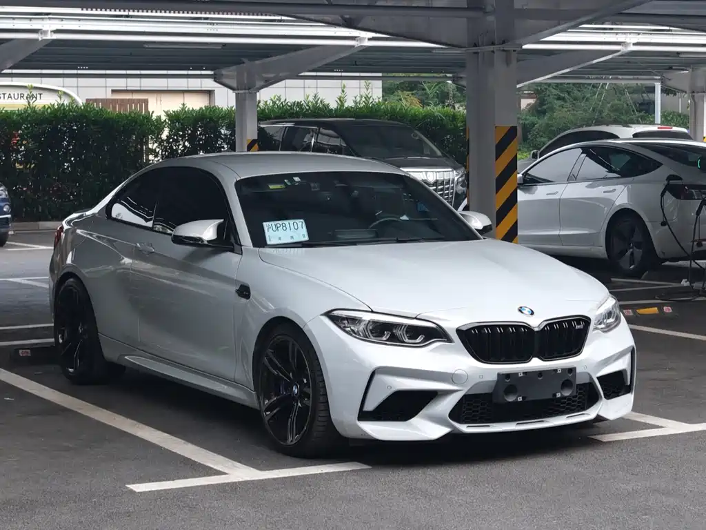 BMW M2 2019