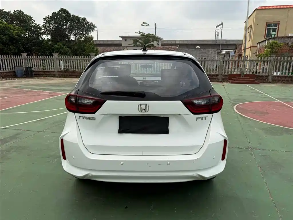 Honda Fit 2023 — фото 5