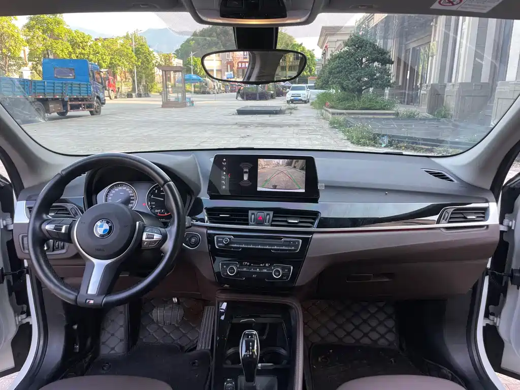 BMW X1 2022 — фото 6