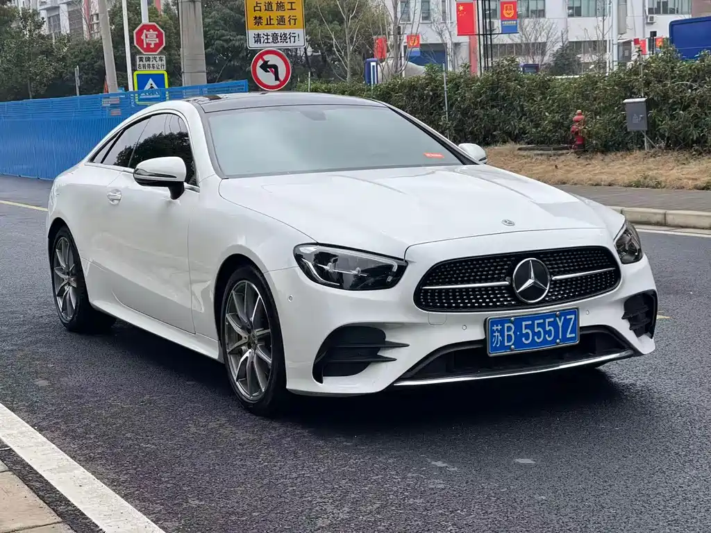 Mercedes-Benz E-Class 2023 — фото 3