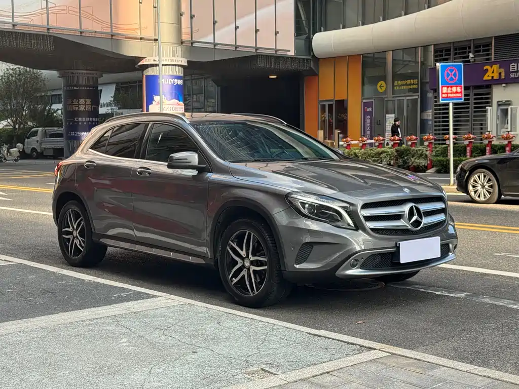 Mercedes-Benz GLA 2016 — фото 3