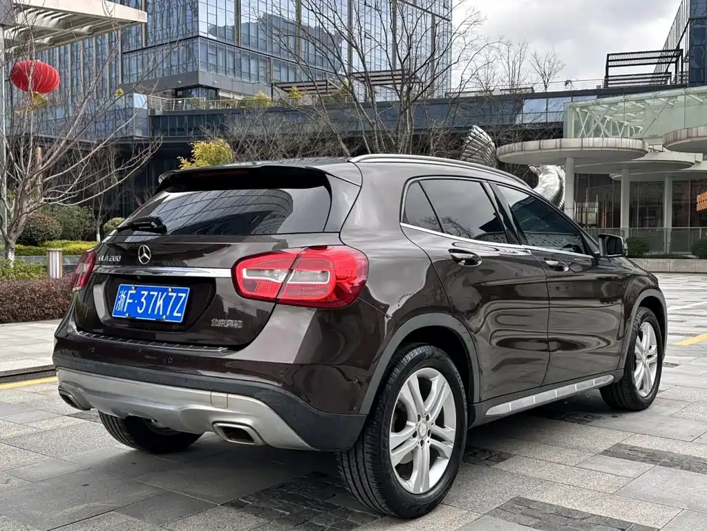 Mercedes-Benz GLA 2015 — фото 4