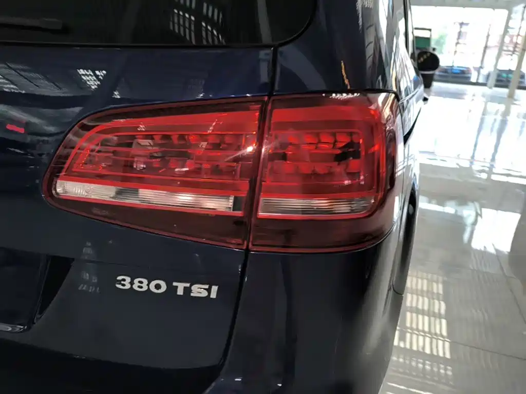 Volkswagen Sharan 2019 — фото 8
