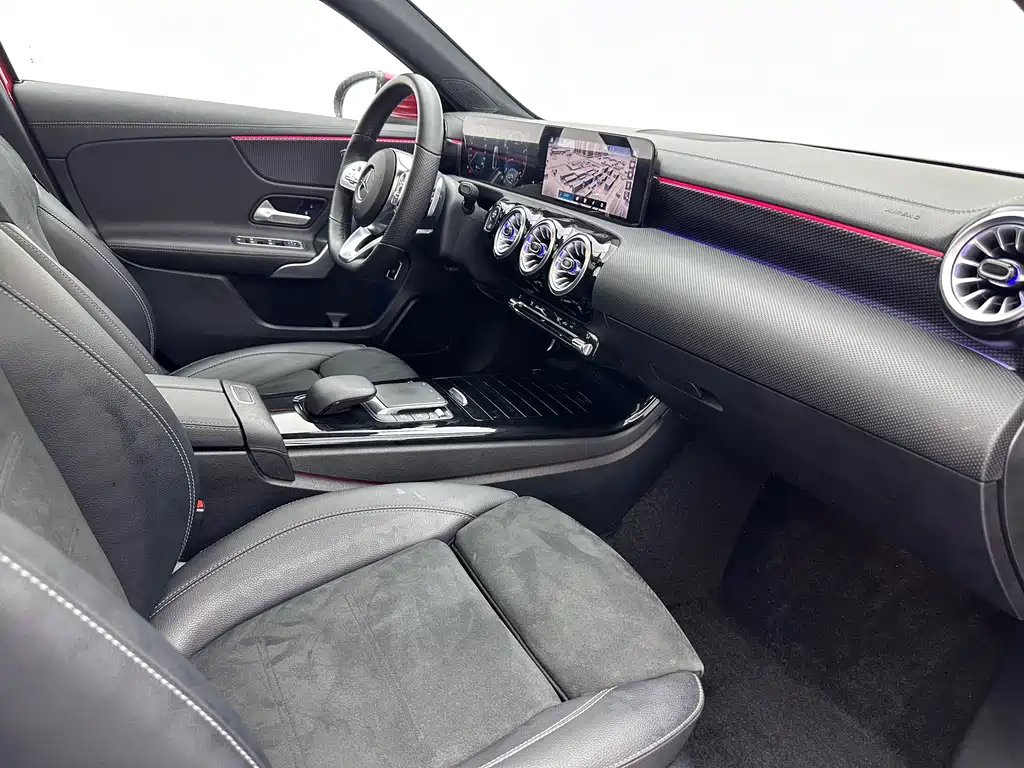 Mercedes-Benz A-Class 2023 — фото 19