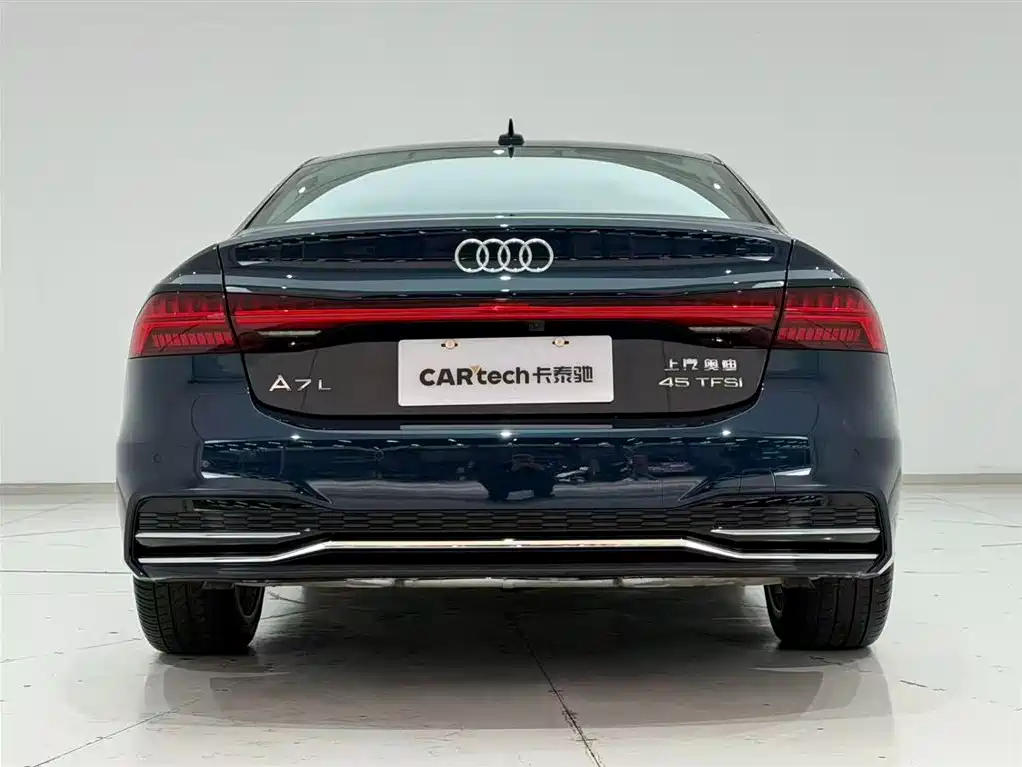 Audi A7L 2023 — фото 8