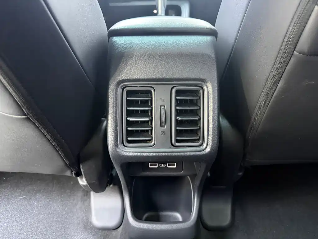 Honda Vezel 2023 — фото 16
