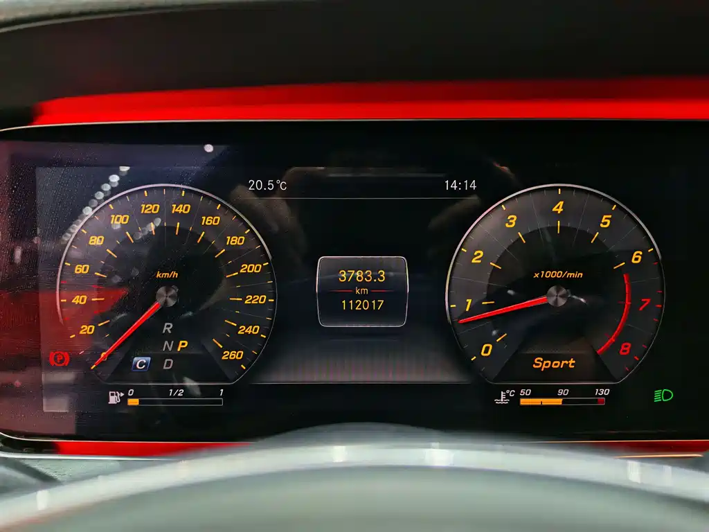 Mercedes-Benz E-Class 2018 — фото 13