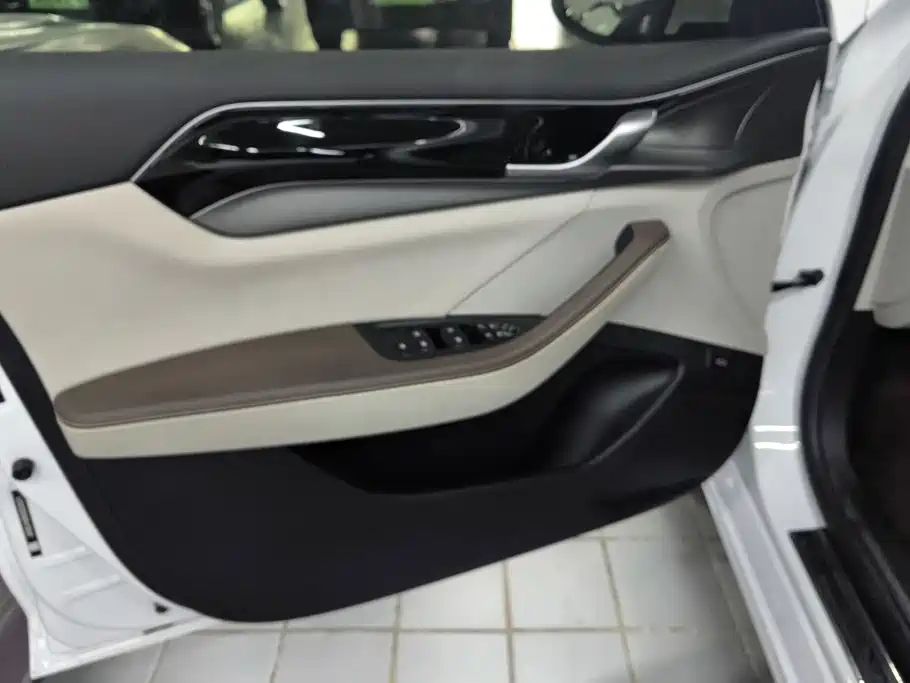 BYD Qin PLUS 2025