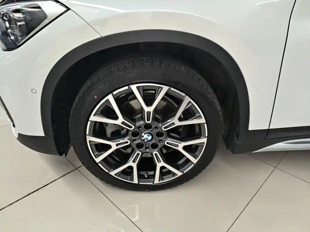 BMW X1 2020 — фото 23