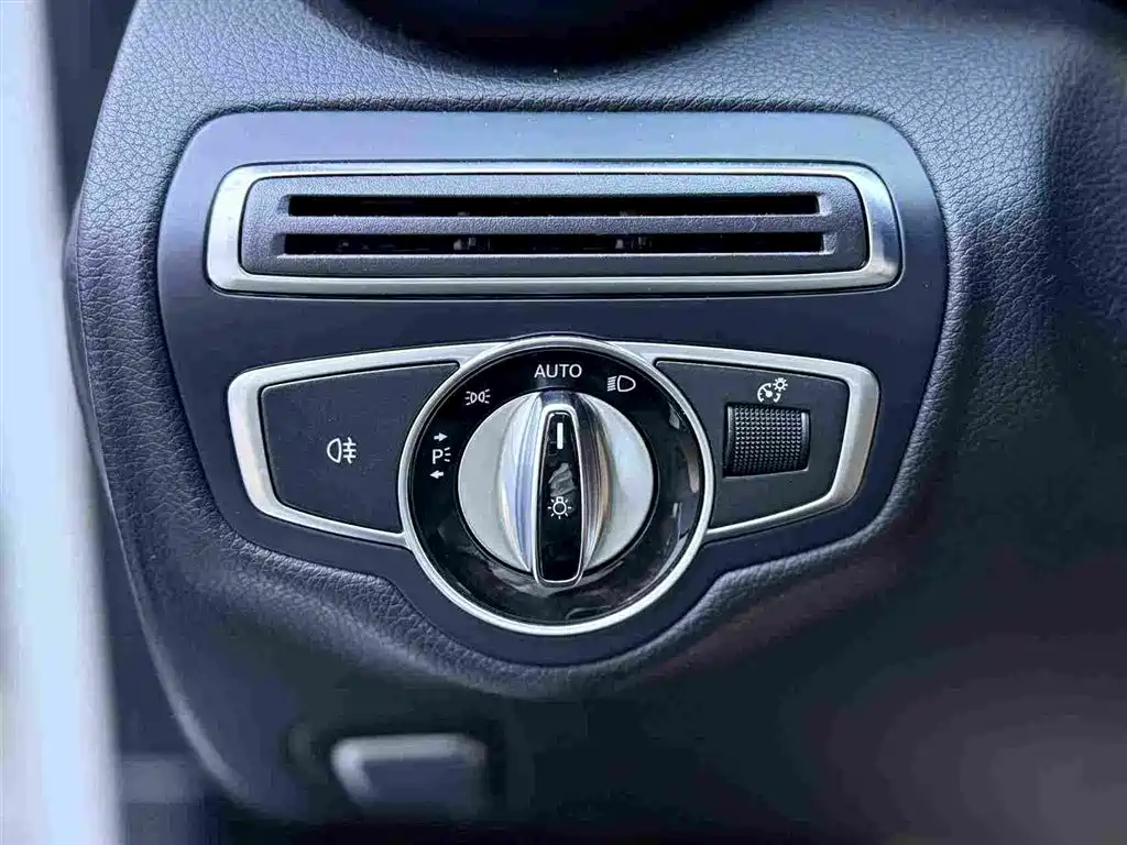 Mercedes-Benz C-Class 2016