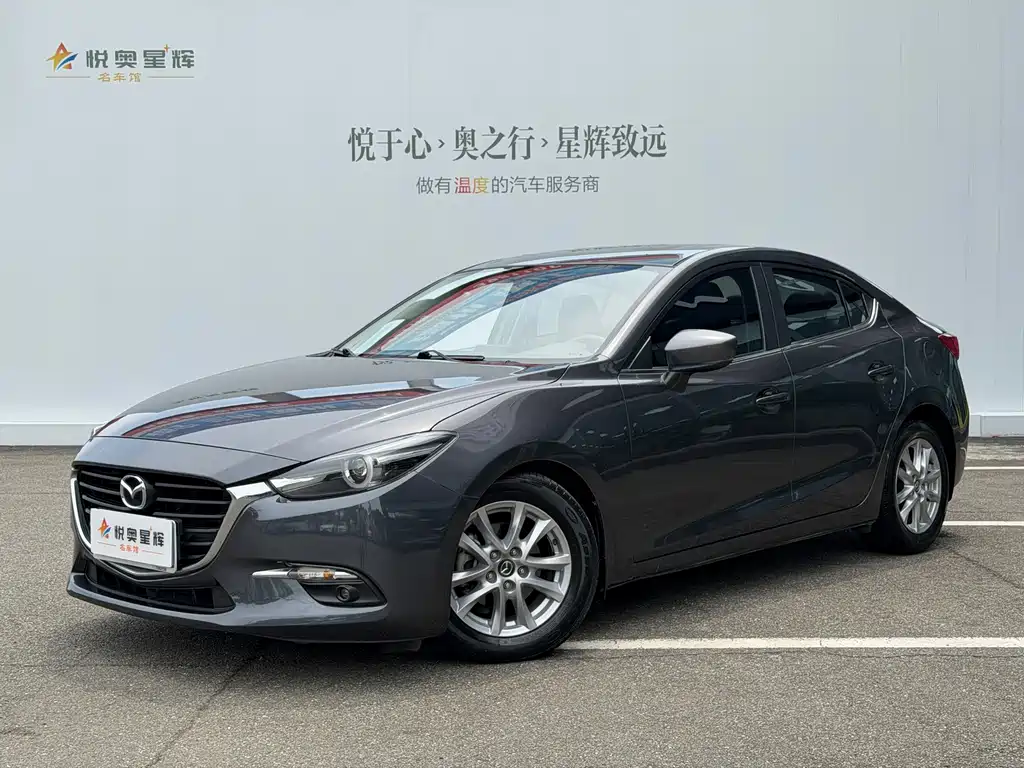 Mazda 3 Axela 2018 — фото 1