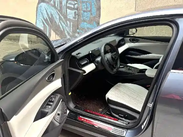 BYD Seal 06 2025