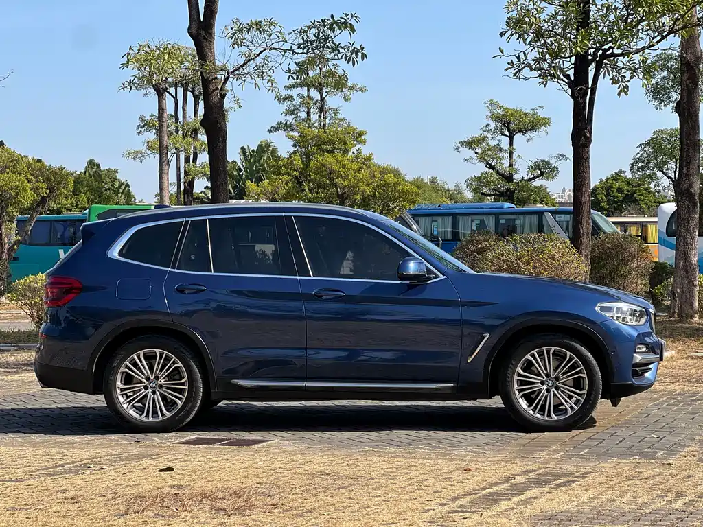 BMW X3 2019 — фото 14