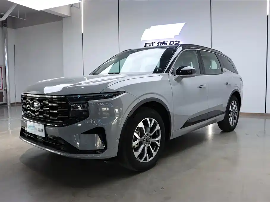 Ford Edge 2023