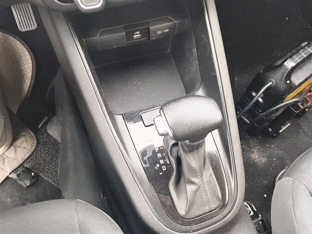 Kia Forte 2021 — фото 14