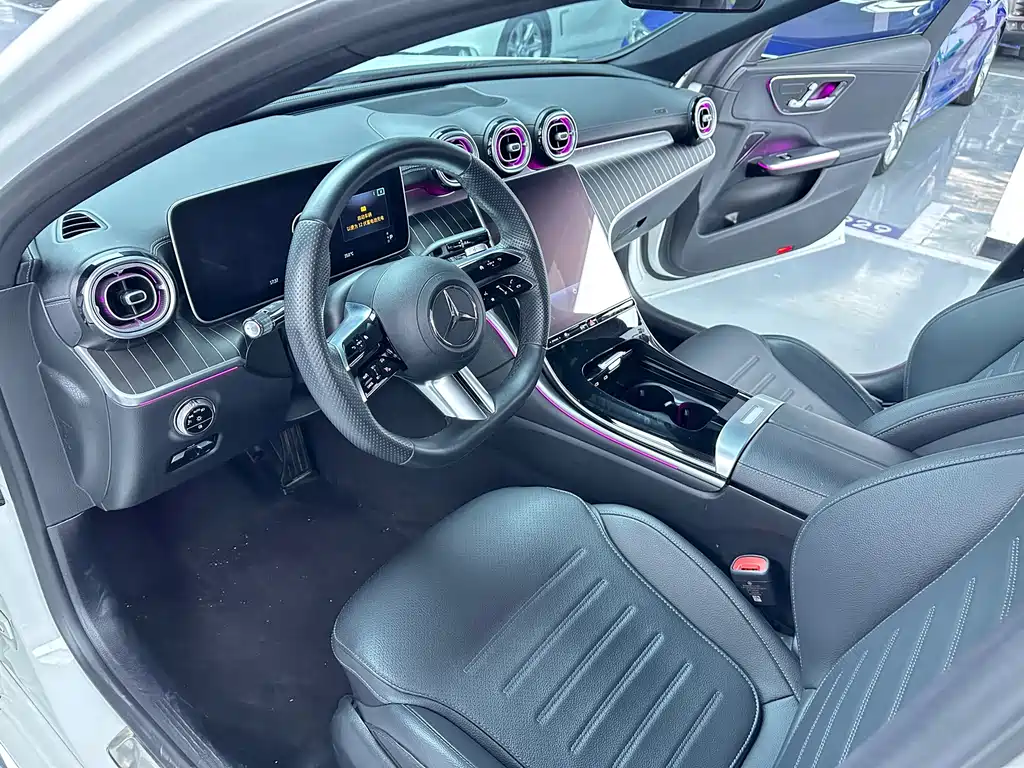 Mercedes-Benz C-Class 2022