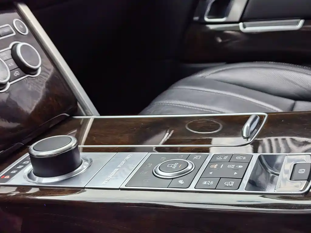 Land Rover Range Rover 2016 — фото 12