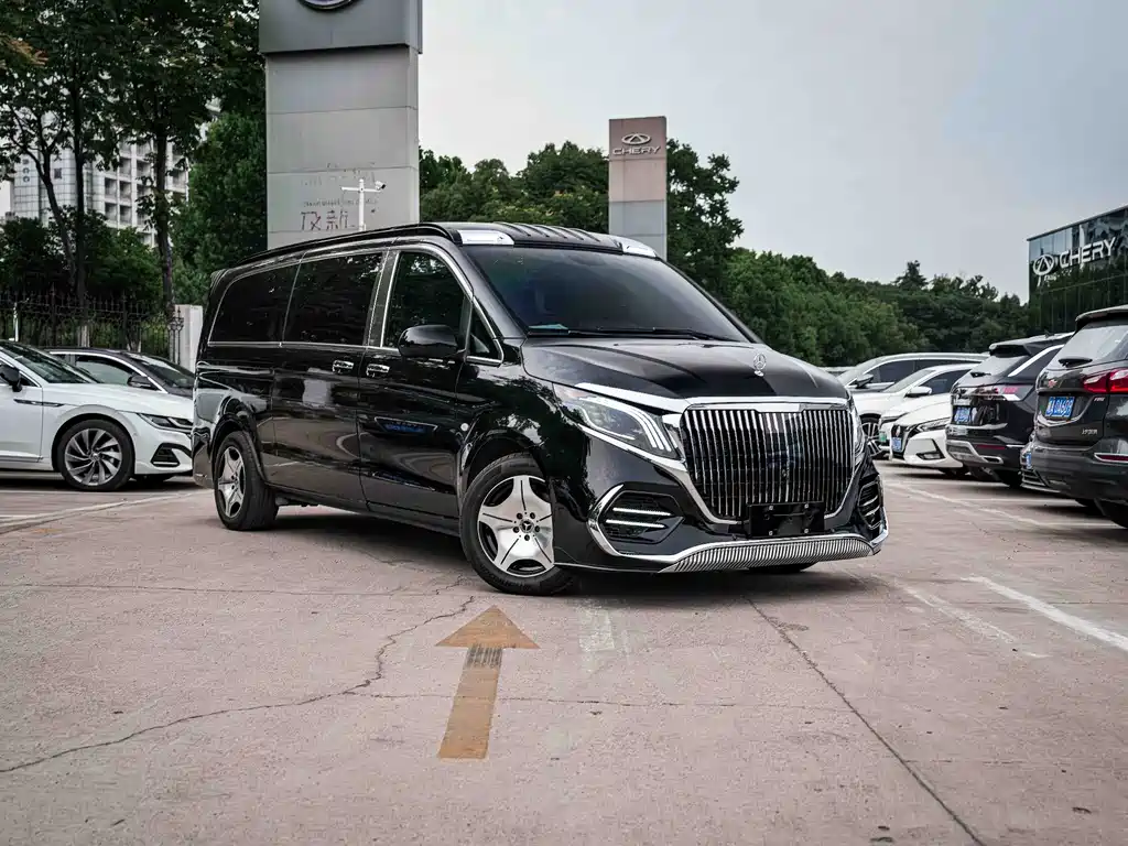 Mercedes-Benz Vito 2023 — фото 2