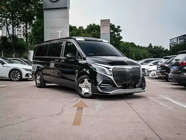 Mercedes-Benz Vito 2023