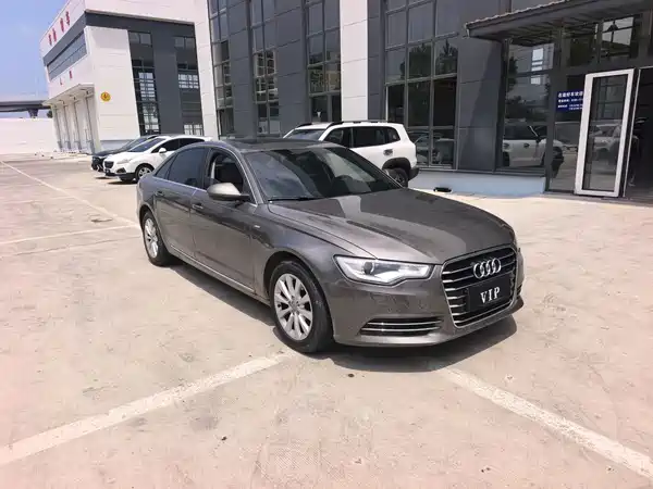 Audi A6L 2012