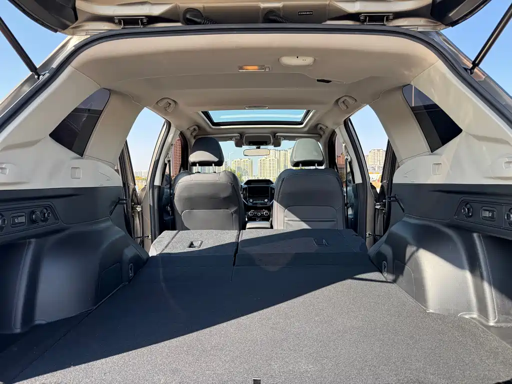 Subaru Forester 2019 — фото 13